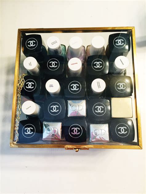 chanel beauty adventskalender|Chanel 5 advent calendar 2023.